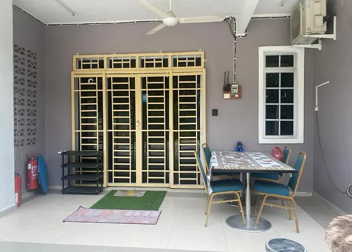 Homestay Zalida C Musleem